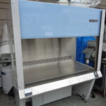 クリーンベンチ（気流垂直型）_日立_PCV-1301AE