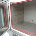 真空オーブン（真空乾燥機）・ヤマト科学・DP63