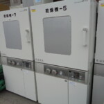 真空オーブン（真空乾燥機）・ヤマト科学・DP63