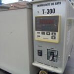 恒温油槽（オイルバス）・トーマス化学機械・T-300