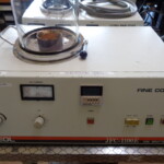 イオンスパッタ・日本電子（JEOL）・JFC-1100E （M190926A05）