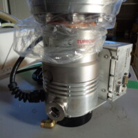 ターボ分子ポンプ・ライボルト（Leybold）・TW70H