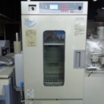 恒温恒湿器・東京理化機械（EYELA）・KCL-2000