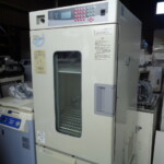 恒温恒湿器・東京理化機械（EYELA）・KCL-2000